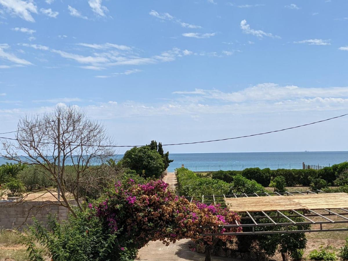 Casa Rural Frente Al Mar La Toscana เลสกาเซส ดัลกานาร์ ภายนอก รูปภาพ